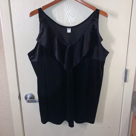 Old Navy Tops - 🌼Last Chance! Item will be removed March 30th! Make room for new!